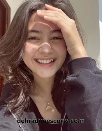 Seema - Call Girl Chennai